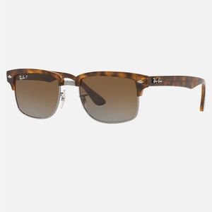Rectangular ray-ban club-master sunglasses